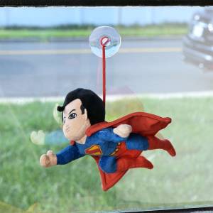 Peluche de Superman volador con ventosas