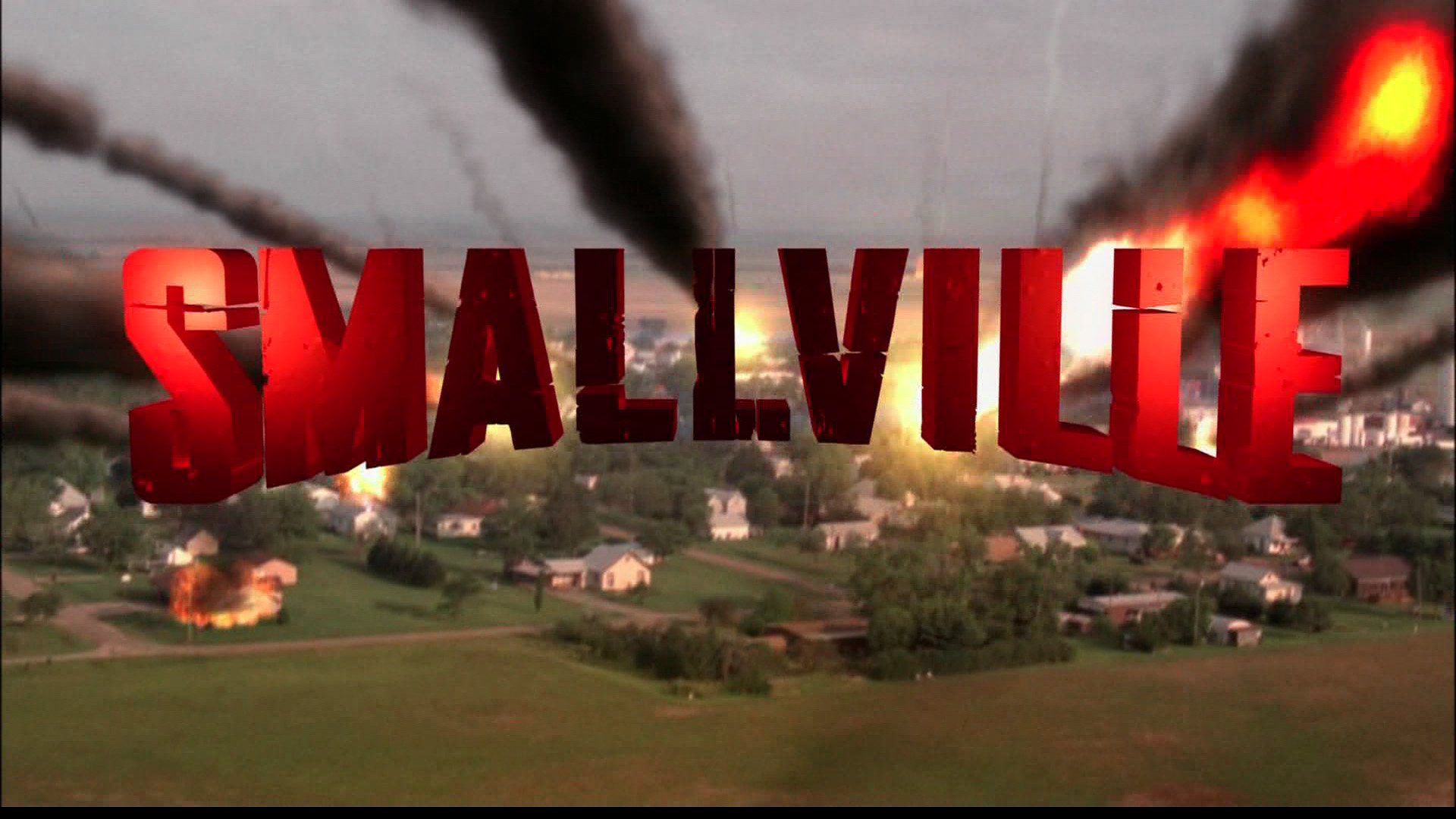 http://www.fortalezadelasoledad.com/notas/SmallvilleNewOpeningCredits.jpg