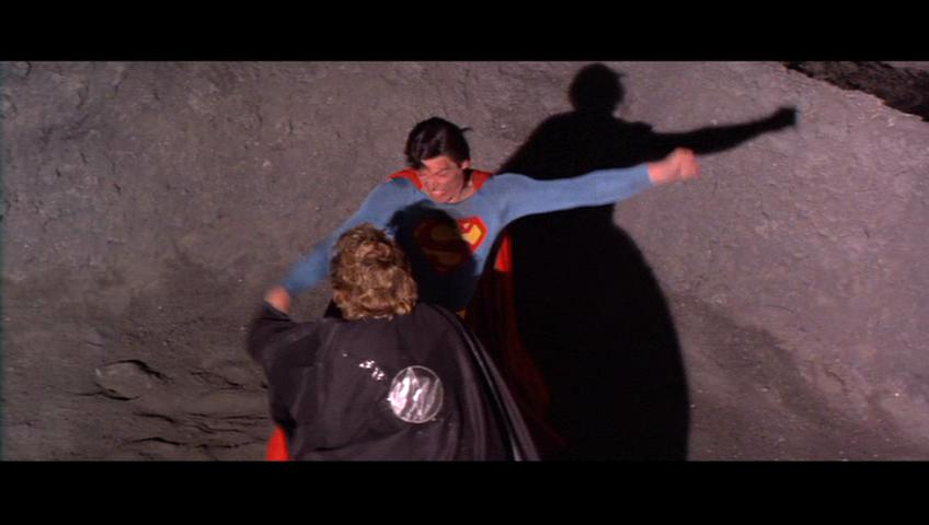 http://www.fortalezadelasoledad.com/notas/pifias/superman4/60.jpg