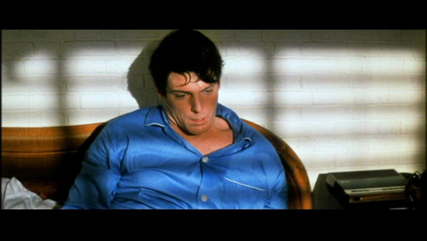 http://www.fortalezadelasoledad.com/notas/pifias/superman4deleted/clark.jpg