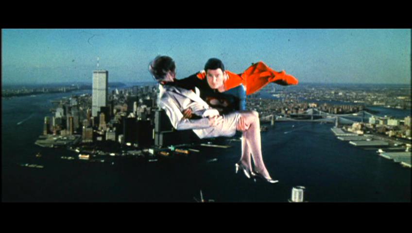 http://www.fortalezadelasoledad.com/notas/pifias/superman4deleted/lacy8.jpg